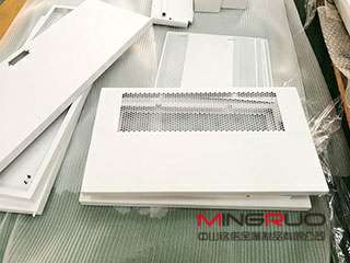 做钣金机箱要考虑的一些问题_半岛手机站·网站登入官网-半岛(中国)